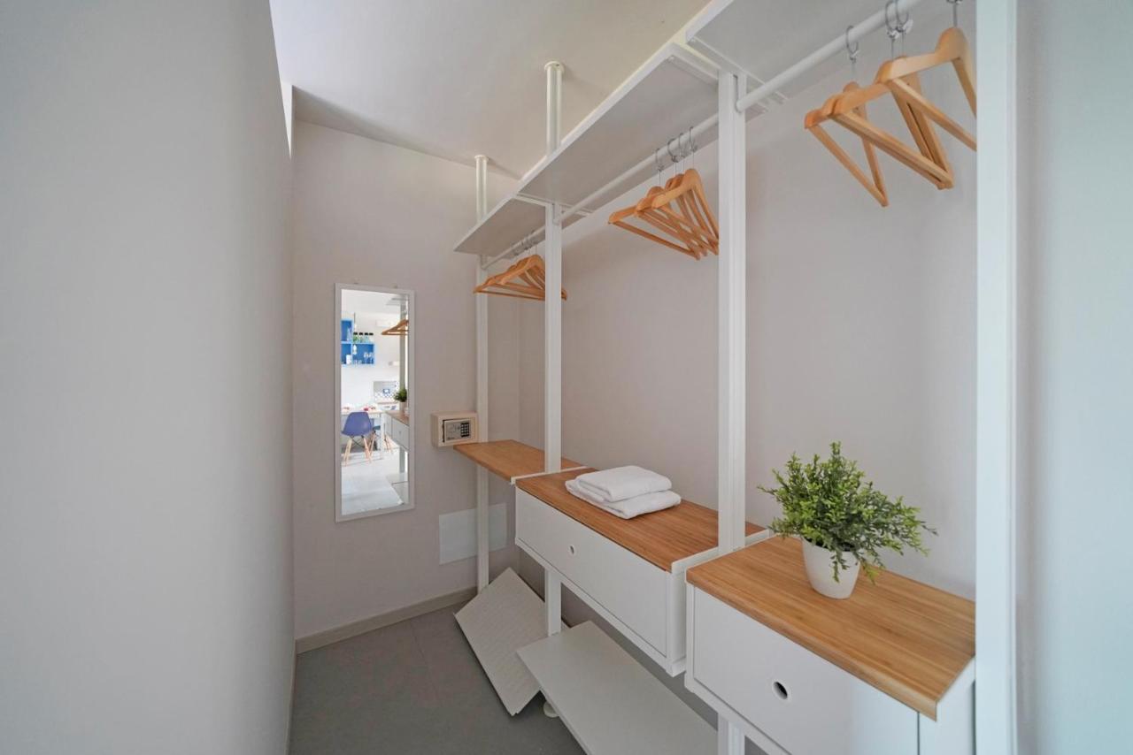 Gardaliva Blue Studio 3 Manerba del Garda Bagian luar foto