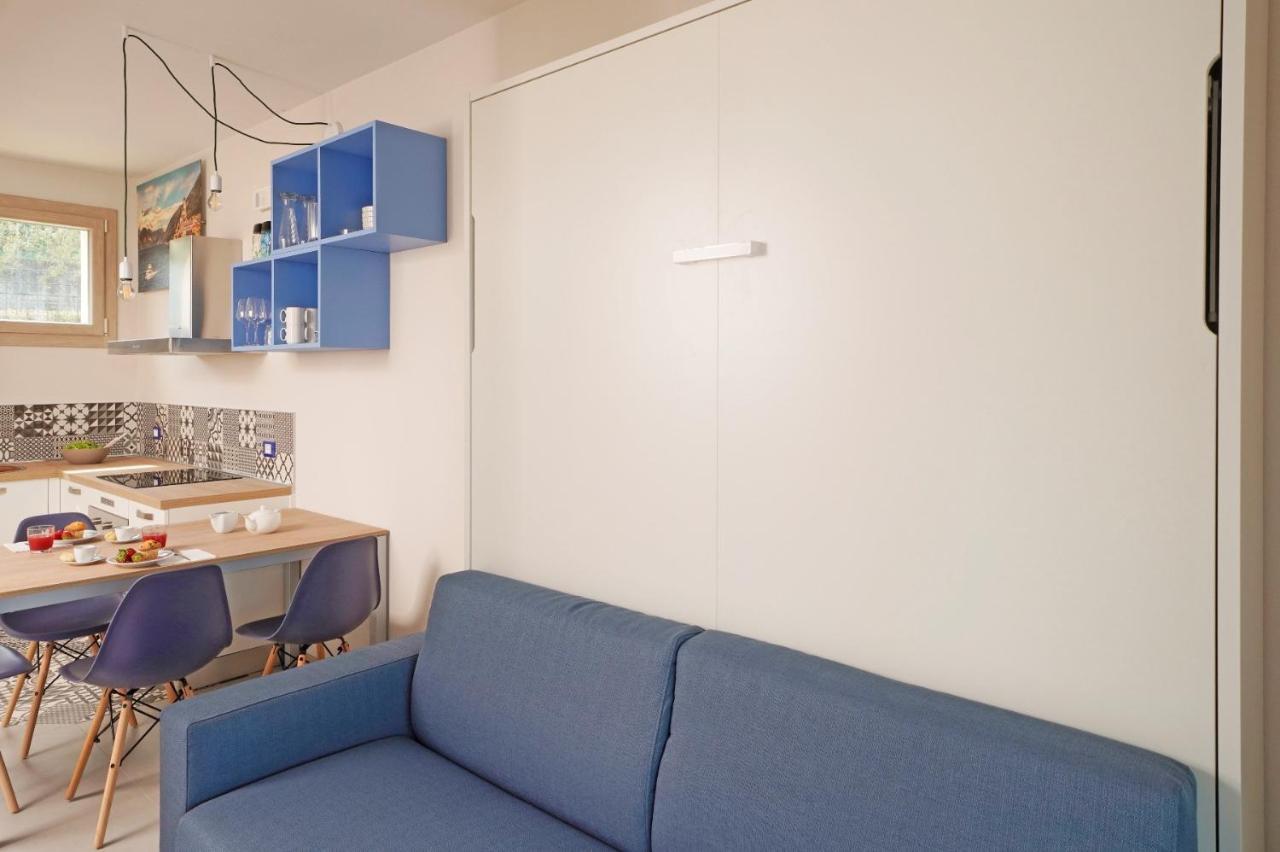 Gardaliva Blue Studio 3 Manerba del Garda Bagian luar foto